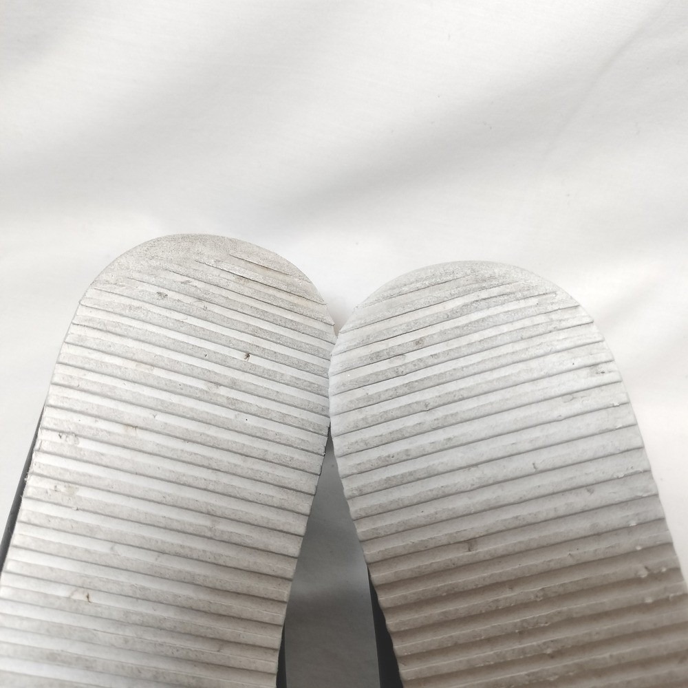 Everlane Street Shoe (Navy Leather Slip-ons) - Picture 7 of 8